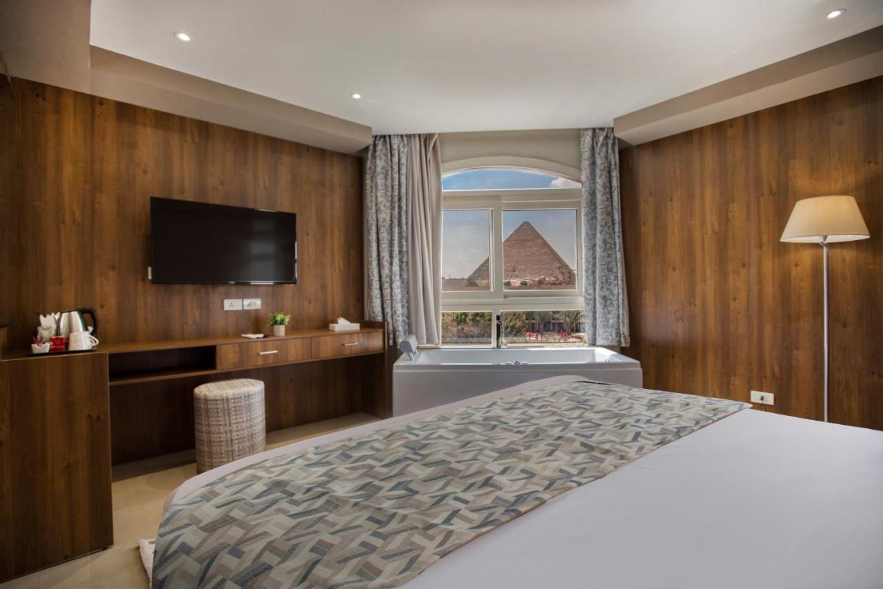Nozol Pyramids Hotel And Spa Kafrat al Jabal Bagian luar foto